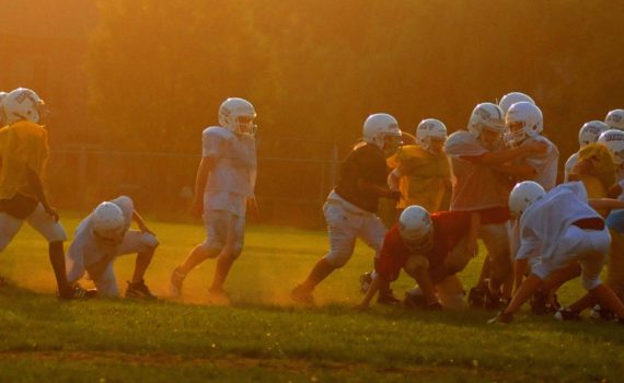 kids playing football at risk of concussion
